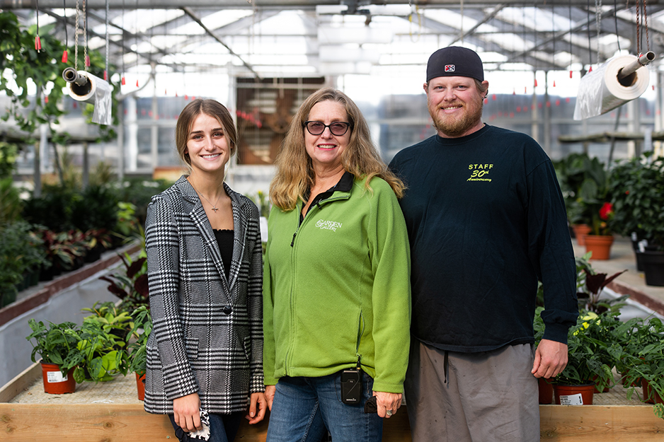 Libro Business Owner, Cozyn Garden Gallery