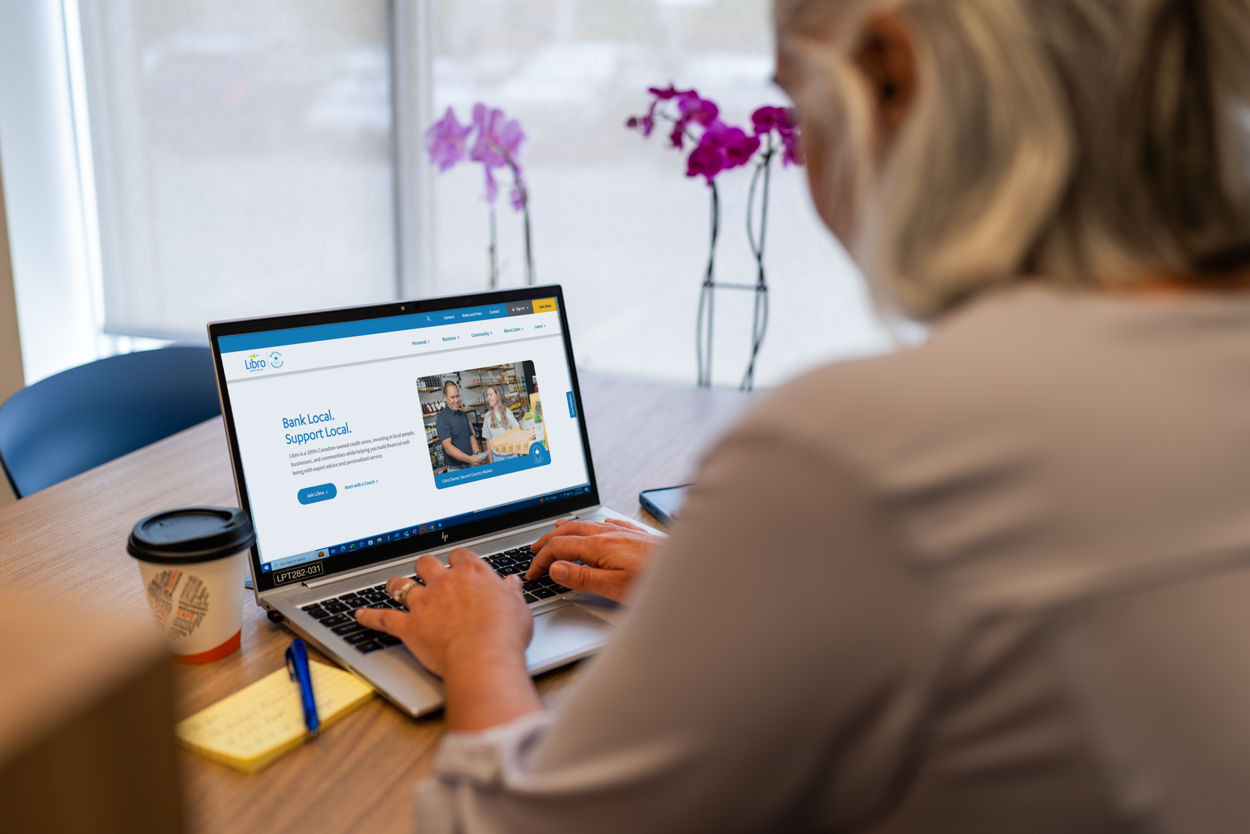 Libro Owner on laptop showing Libro.ca home page