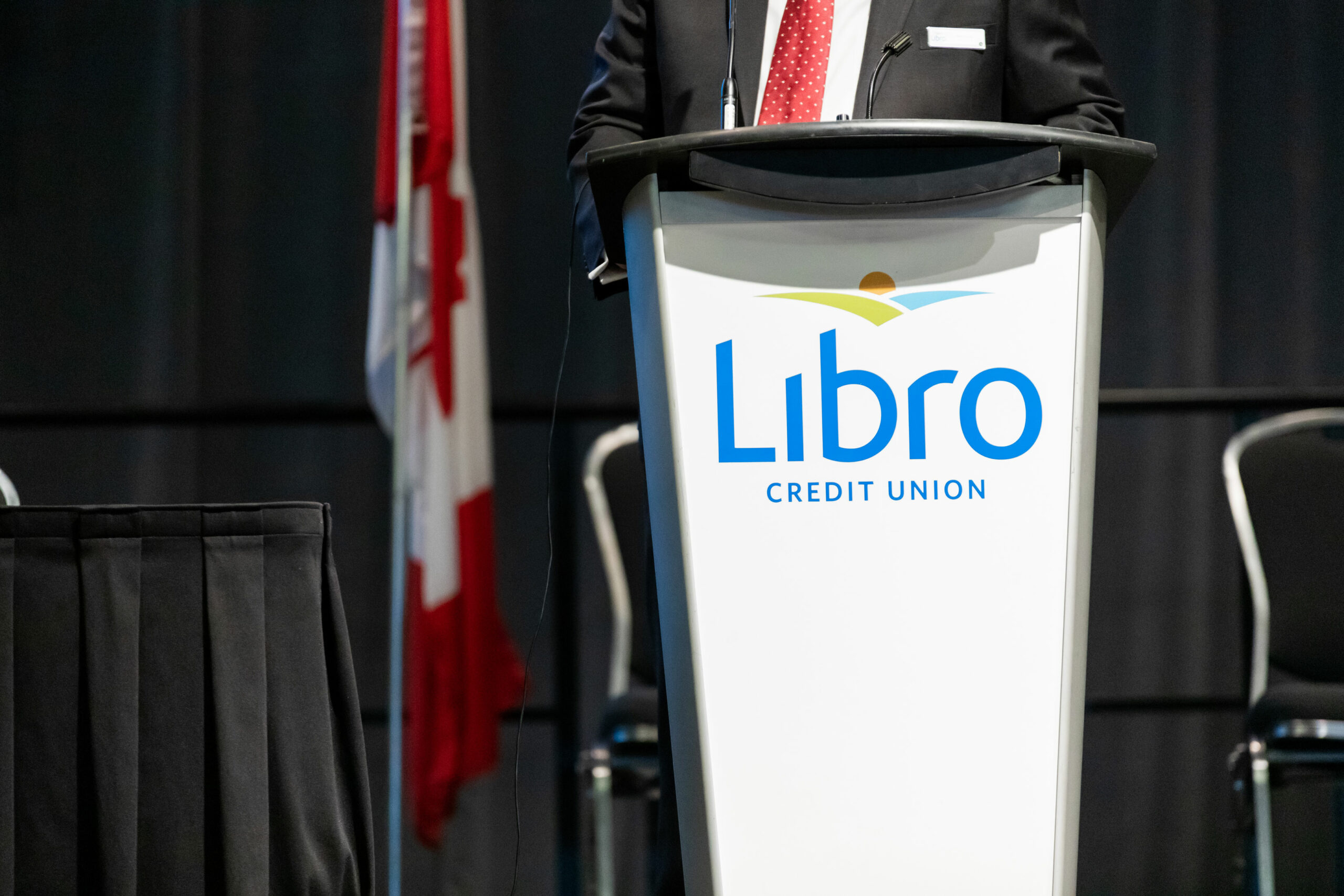 A podium with the Libro logo on it